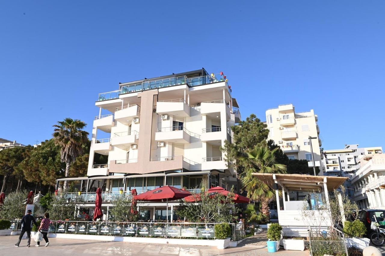 Vila Oxinn Kryemedhej Exterior photo